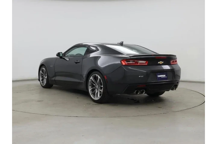 $23998 : Chevrolet Camaro 2017 LT 2dr image 2