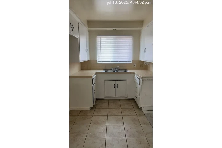 $2050 : Apartamento 1 recámara image 2