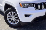 $23977 : Jeep Grand Cherokee 2021 4x4 thumbnail