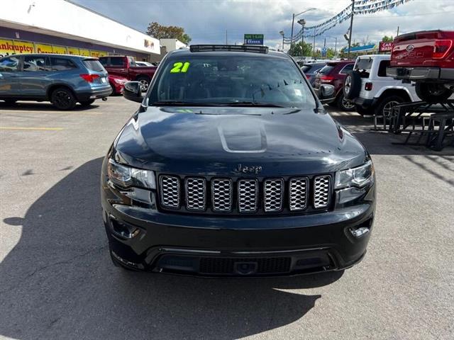 $30889 : 2021 Grand Cherokee Laredo X image 8