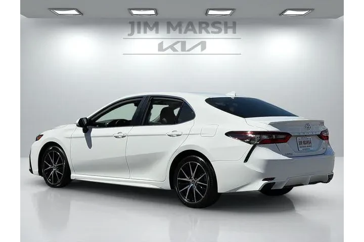 $24988 : Toyota Camry 2023 SE 4dr Sed image 4