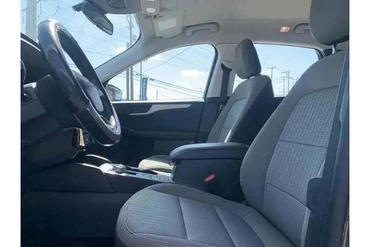 $18696 : Ford Escape 2022 S 4dr SUV image 7