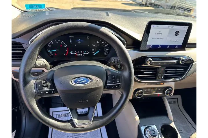 $17990 : Ford Escape 2020 AWD SE 4dr image 9