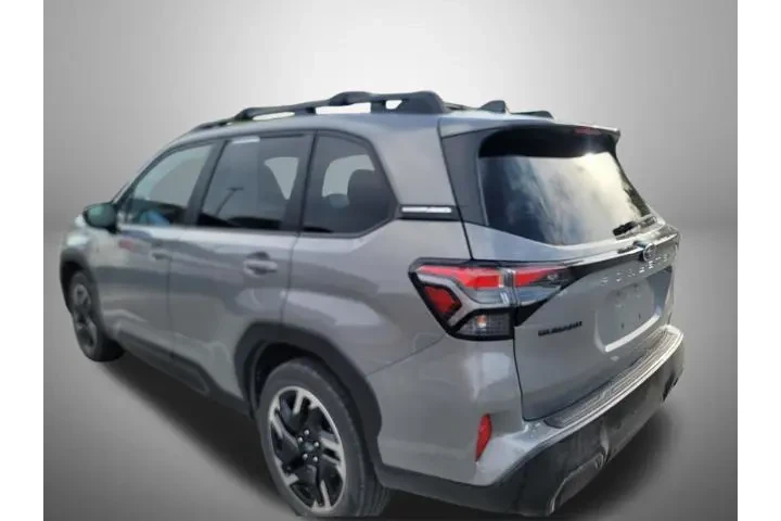 $33797 : Subaru Forester 2025 AWD Lim image 4