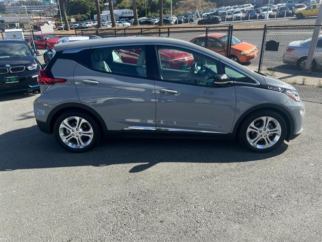 $17300 : Used 2021 Bolt EV LT for sale image 4