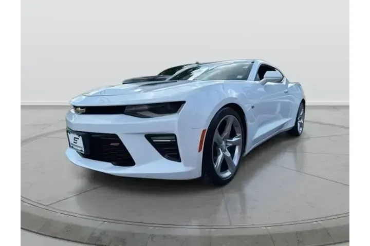 $33590 : Chevrolet Camaro 2018 SS 2dr image 3