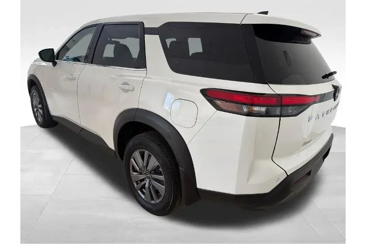 $29776 : Nissan Pathfinder 2024 AWD S image 5
