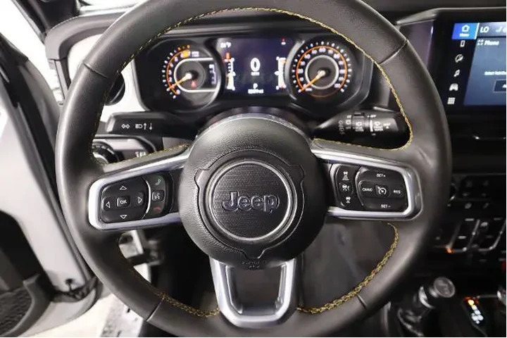 $36687 : Jeep Wrangler 2024 4x4 Sahar image 3