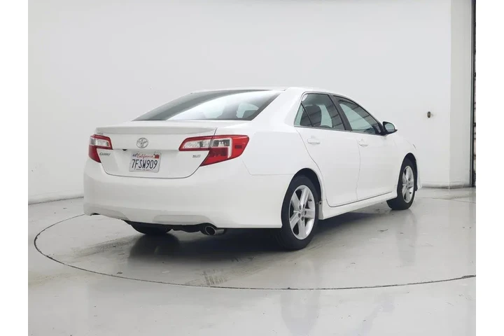 $17998 : Toyota Camry 2014 SE 4dr Sed image 8