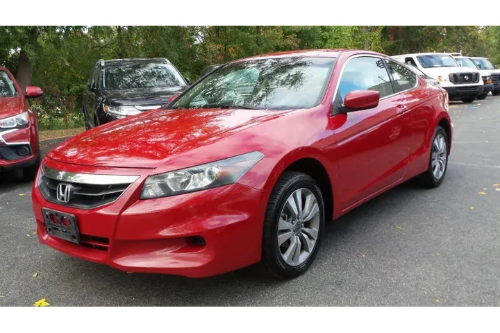 $6900 : 2011 Accord LX-S image 1