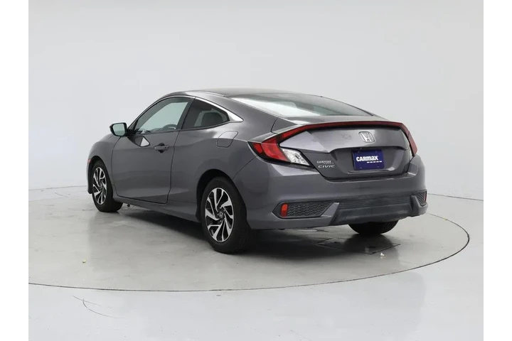 $17998 : Honda Civic 2017 LX 2dr Coup image 2