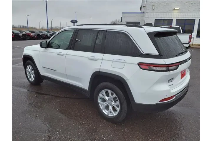 $37206 : Jeep Grand Cherokee 2023 4x4 image 3