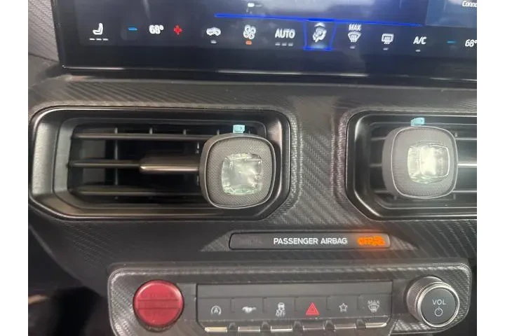 $25662 : Ford Mustang 2024 EcoBoost 2 image 9