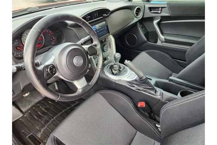 $21799 : Toyota 86 2020 2dr Coupe 6M image 8