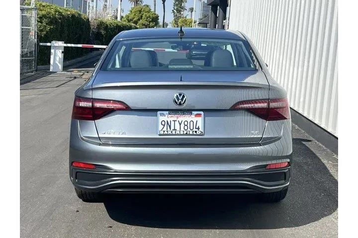 $21494 : Volkswagen Jetta 2024 SE 4dr image 5