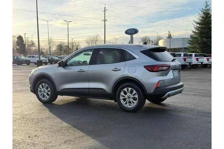 $23995 : Ford Escape 2023 AWD Active image 5