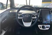 2017 Toyota Prius Prime thumbnail