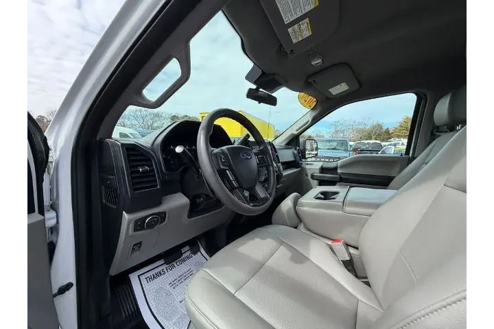 $24900 : Ford F-150 2020 4x4 XL 2dr R image 10