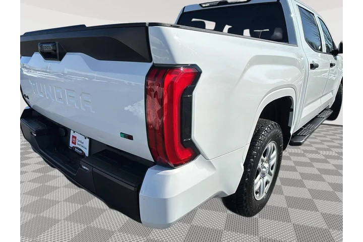 $40997 : 2023 Tundra SR image 7