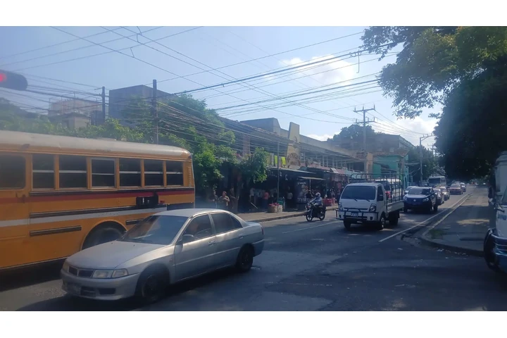 $34000 : PLAZA PASADENA /C. HISTORICO image 3