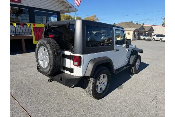 $13900 : Jeep Wrangler 2012 4x4 Sport image 8