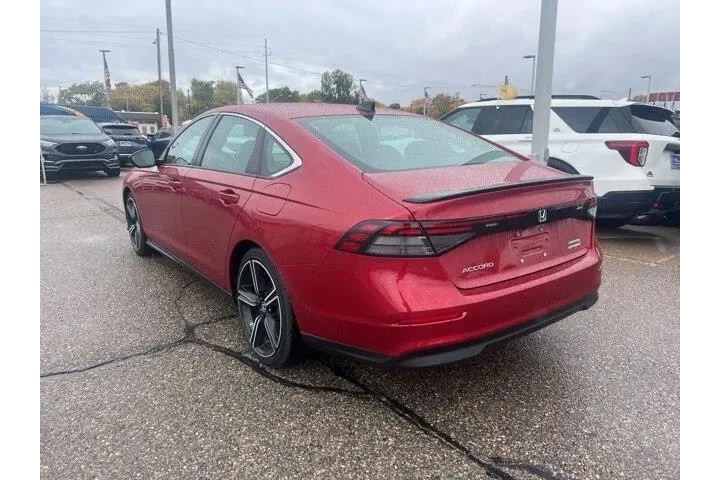 $22475 : Honda Accord Hybrid 2023 Spo image 6