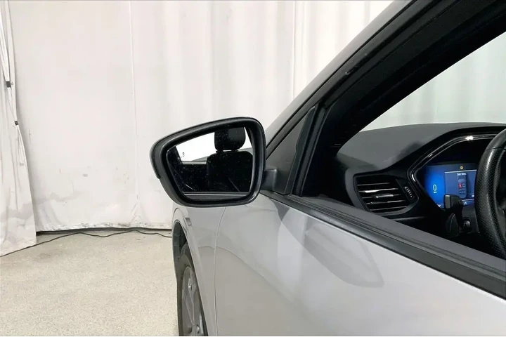 $19591 : Ford Escape 2024 ST-Line 4dr image 10