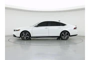 $27998 : Honda Accord Hybrid 2024 Spo thumbnail