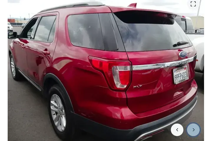 $16750 : Ford Explorer 2017 XLT 4dr S image 3