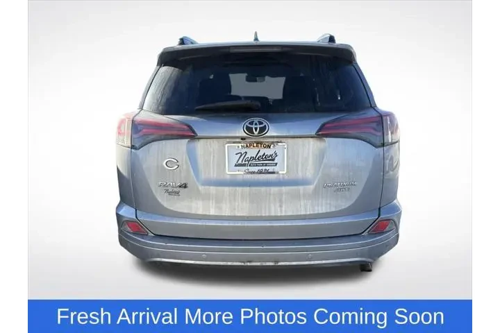$16500 : Toyota RAV4 2017 AWD Limited image 5