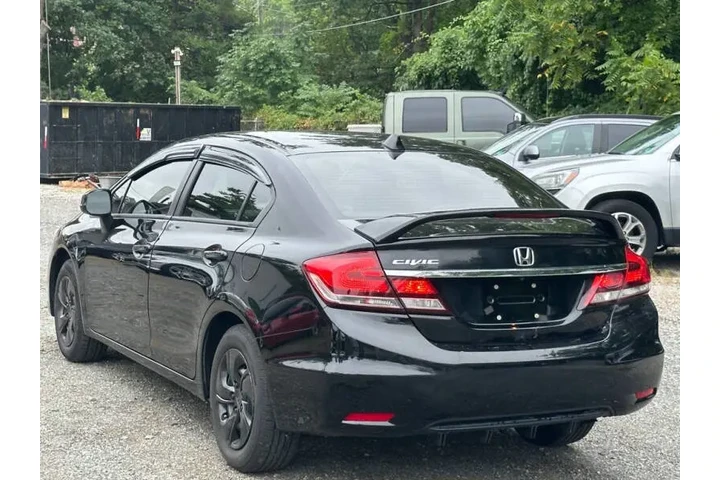 $8500 : 2013 Civic LX image 6