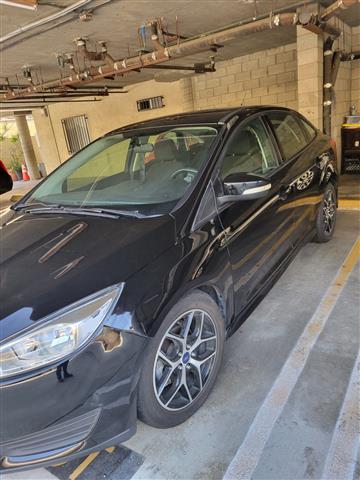 $6850 : FORD FOCUS versión SD image 2