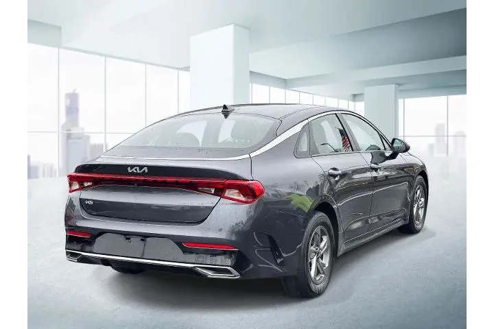 $20888 : Kia K5 2023 LXS 4dr Sedan image 4