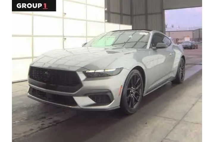 $30971 : Ford Mustang 2025 EcoBoost 2 image 1