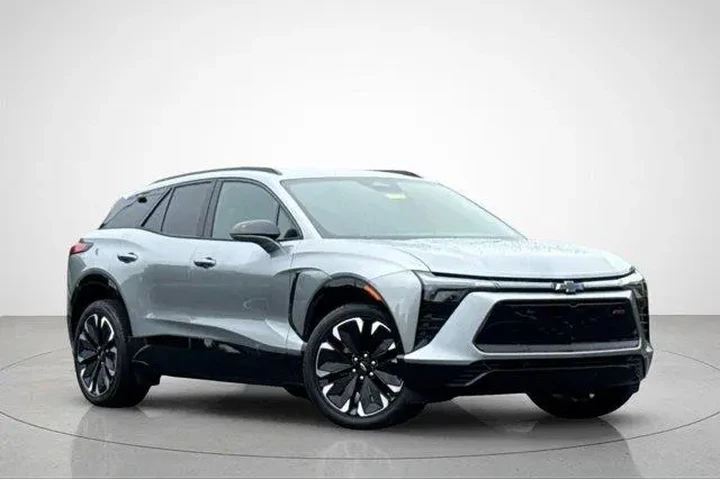 $35551 : Chevrolet Blazer EV 2025 AWD image 2