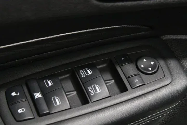 $28994 : Dodge Durango 2021 AWD GT Pl image 4