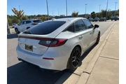 $23288 : Honda Civic 2024 Sport 4dr H thumbnail