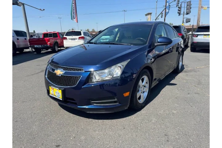 $6998 : 2011 Cruze LT image 5