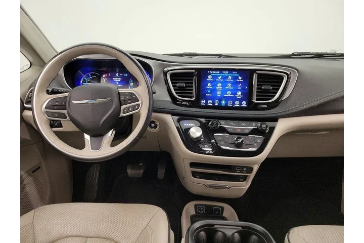 $25998 : Chrysler Pacifica Hybrid 202 image 9