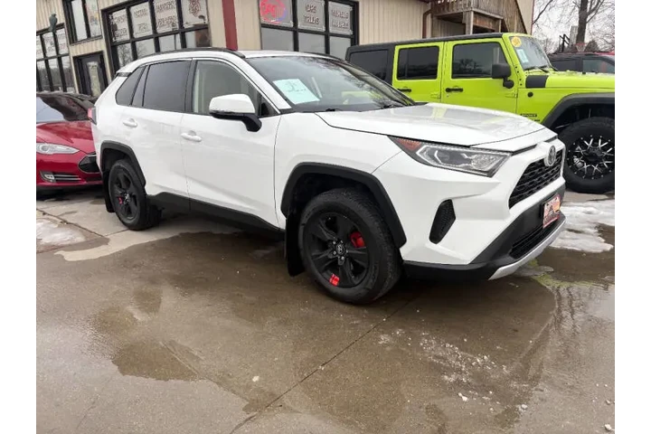 $24950 : 2019 RAV4 Hybrid XLE image 4