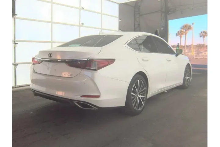 $34490 : Lexus ES 350 2023 4dr Sedan image 4