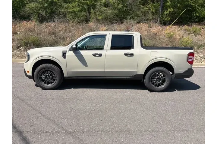 $26995 : Ford Maverick 2025 AWD XL 4d image 4