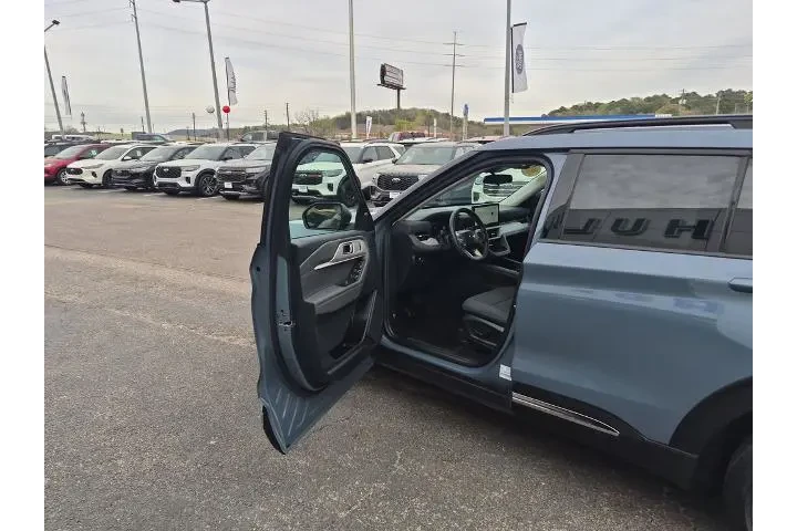 $36353 : Ford Explorer 2025 Active 4d image 7