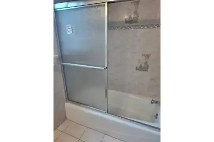 HERMOSA CASA EN SOUTHGATE image 6