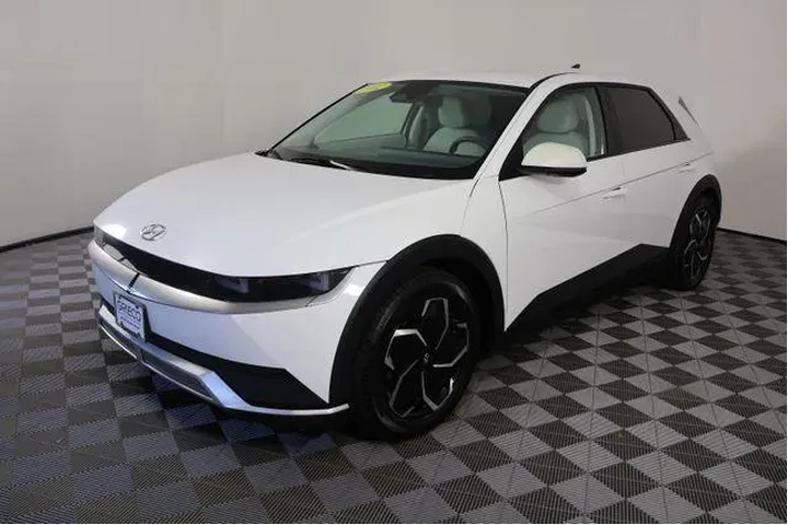 $21788 : Hyundai IONIQ 5 2022 AWD SEL image 4