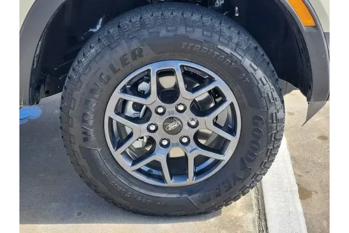 $34850 : Ford Ranger 2025 4x2 XLT 4dr image 10