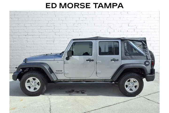 $18661 : Jeep Wrangler Unlimited 2017 image 2