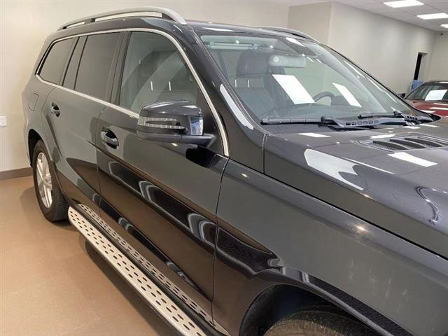 $23999 : Used 2013 GL-Class 4MATIC 4dr image 7