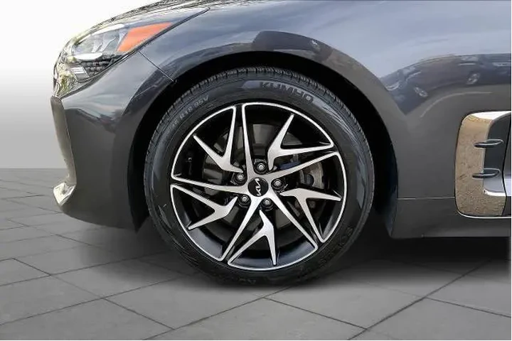 $25491 : Kia Stinger 2022 GT-Line 4dr image 10