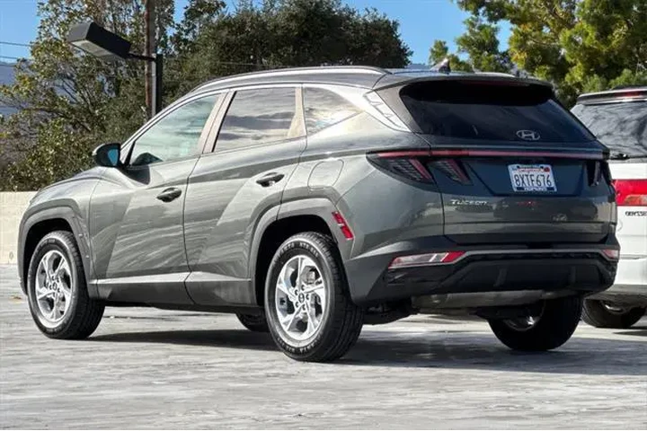 $20591 : Hyundai TUCSON 2022 AWD SEL image 5